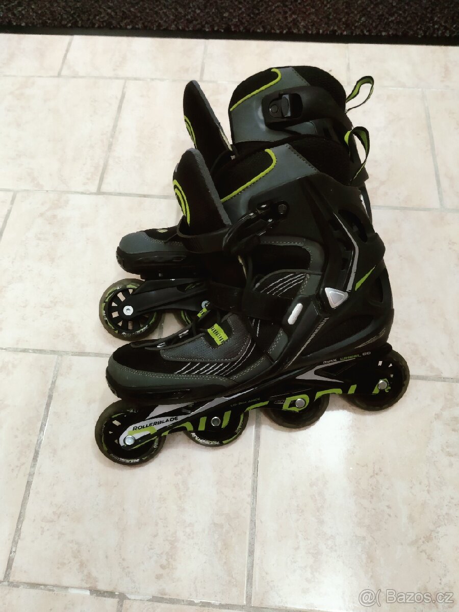 Kolečkové brusle vel.45 - 9