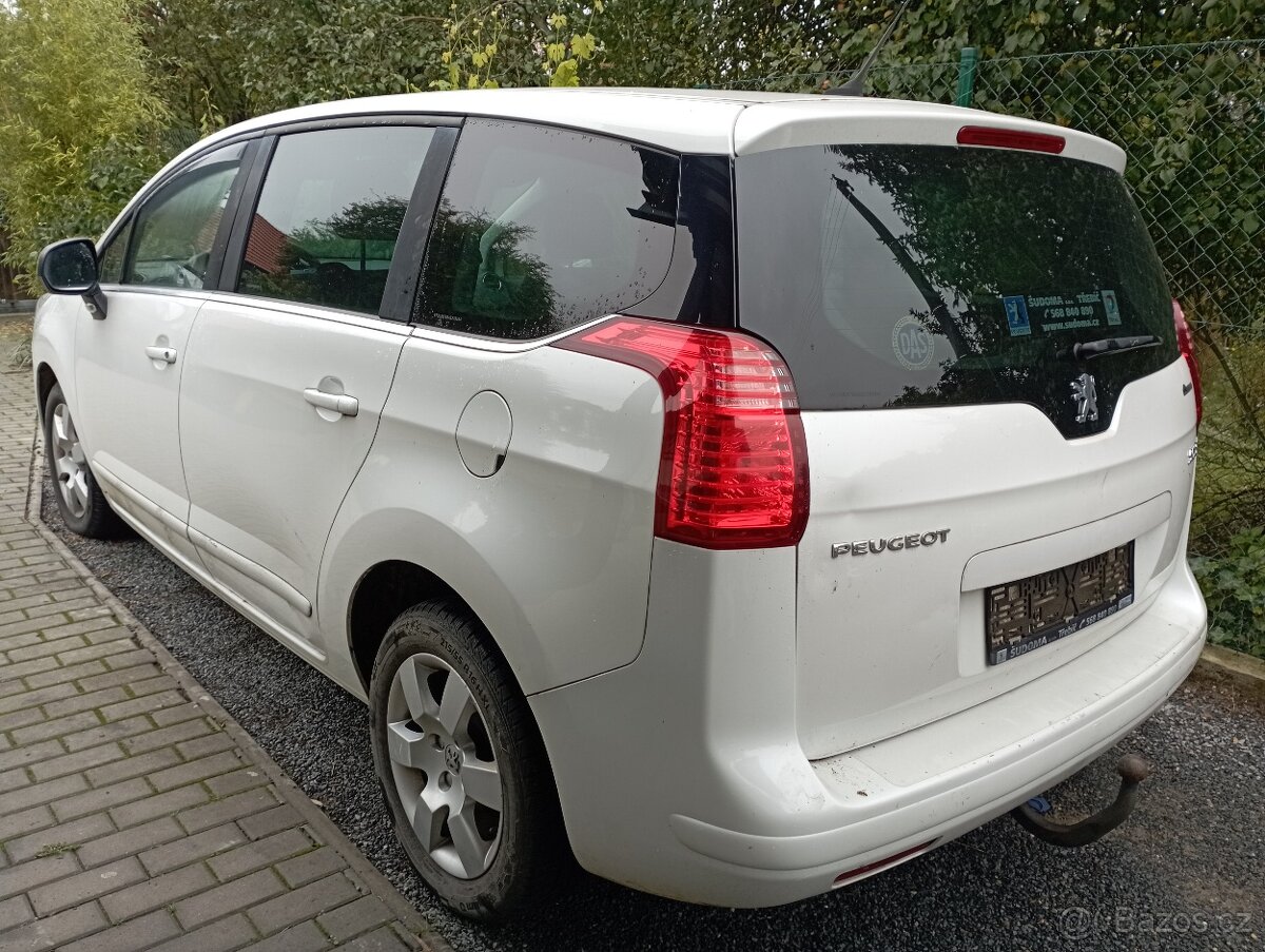 Zadní světla Peugeot 5008 - 9