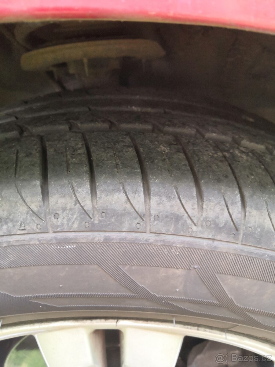 Hyundai ix35 4x4 nafta - 9