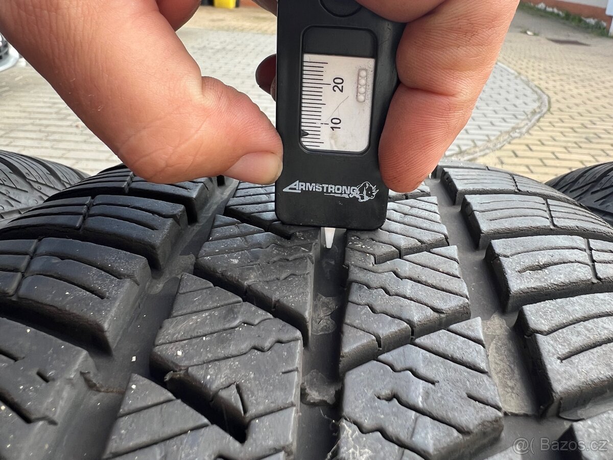 Zimní sada kol pro Audi A6 (4G) 7Jx18 ET38 - 9