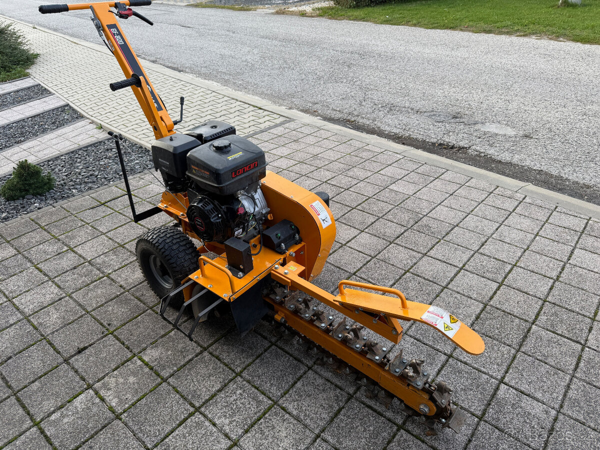 Půdní rýhovací fréza Lumag GF800 - 9