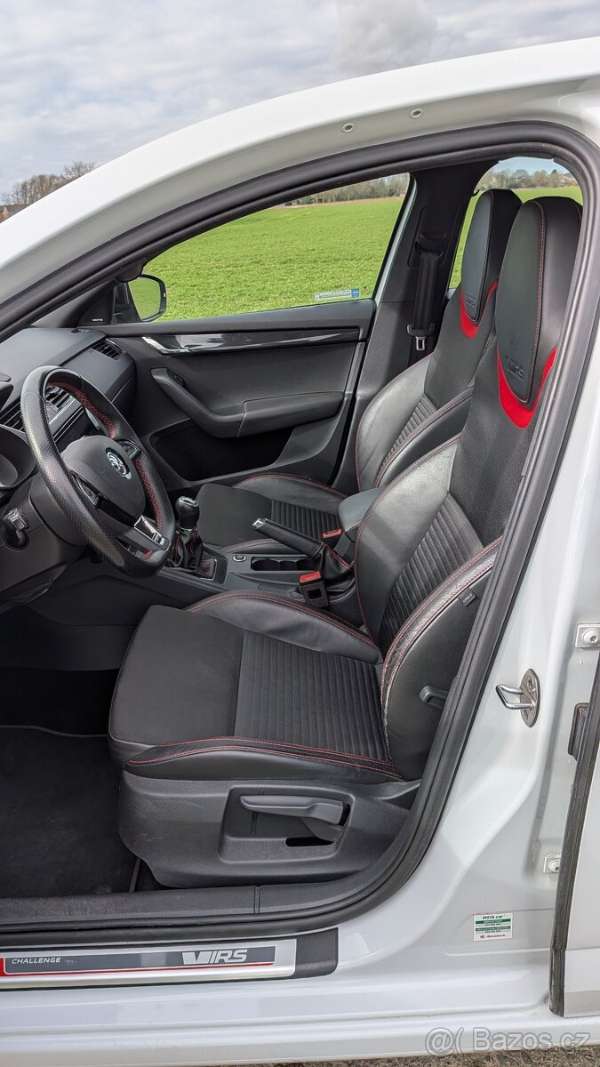Škoda Octavia 3 RS 2014 TSi Liftback - paket CHALLENGE - 9