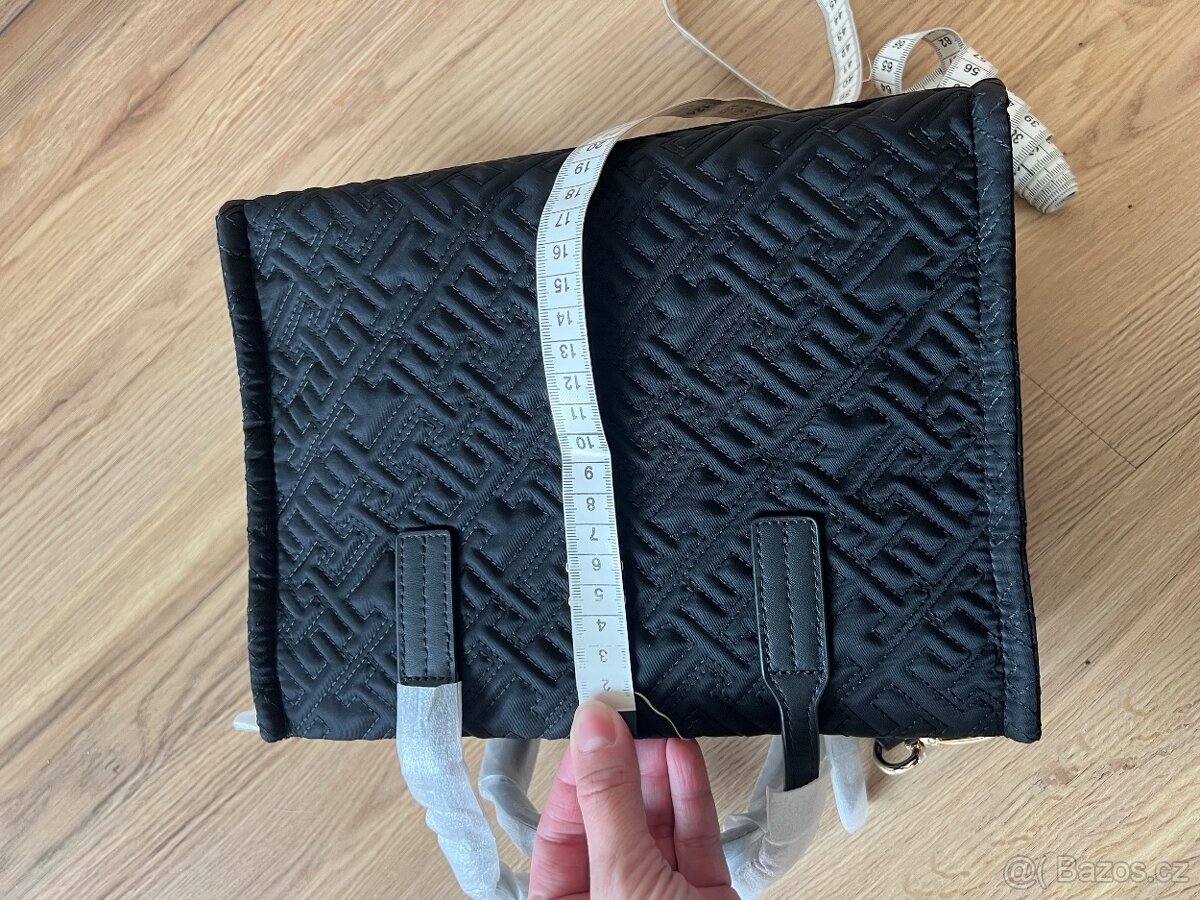 Kabelka Tommy Hilfiger - 9