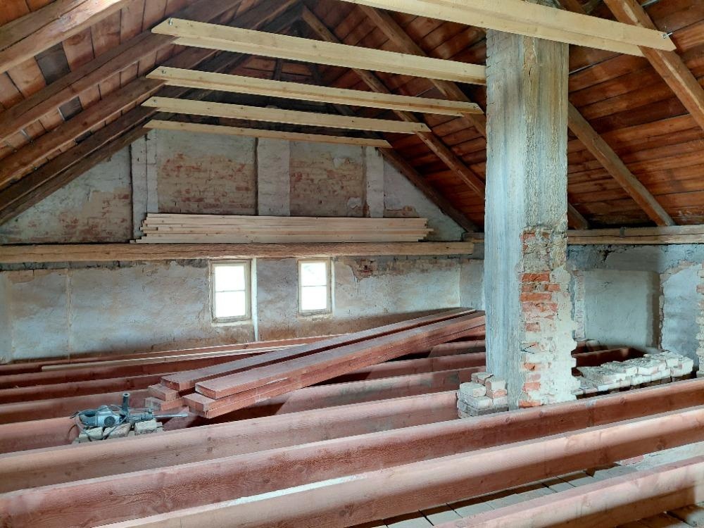 Slunný RD s krásným výhledem; Tetětice, 10 min. od Kroměříže - 9