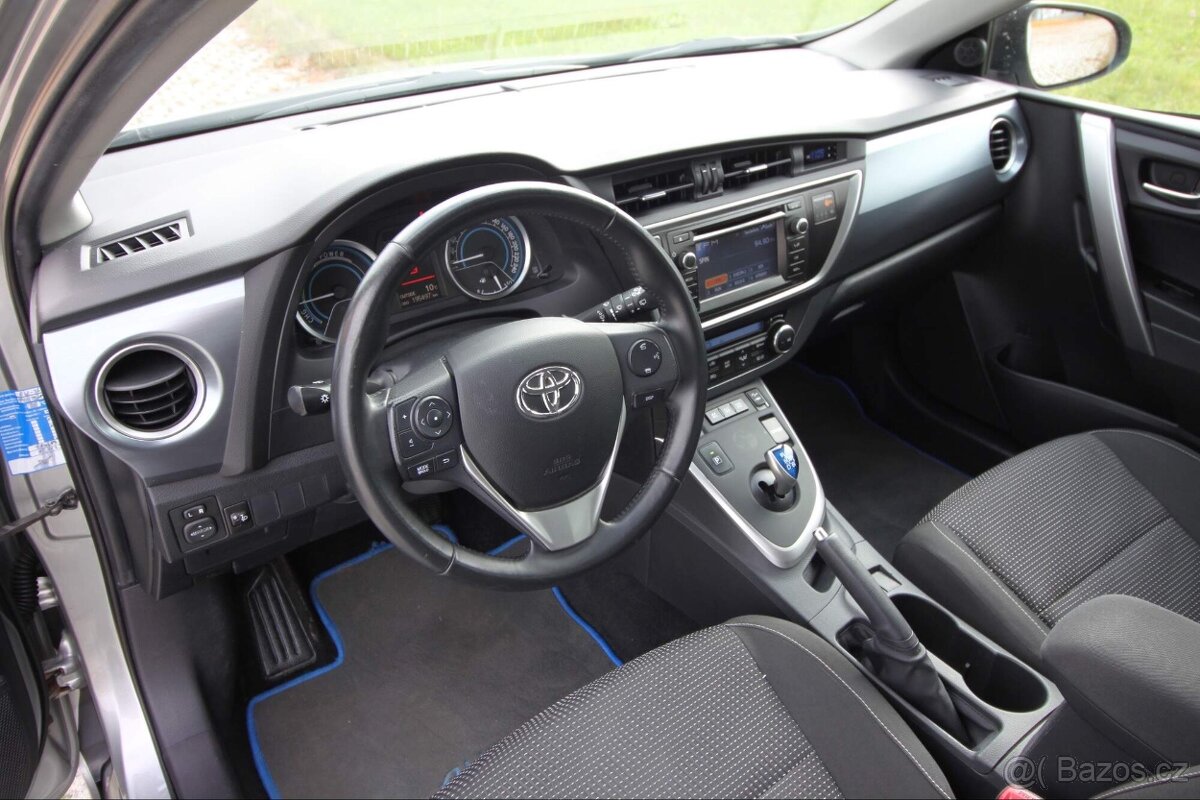 AURIS Kombi, 1.8i-73kw, HYBRID, E-CVT, Kamera, Servis TOYOTA - 9
