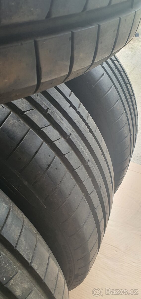 Dunlop sport maxx rt 2 235/45 r20 letne pneumatiky - 9