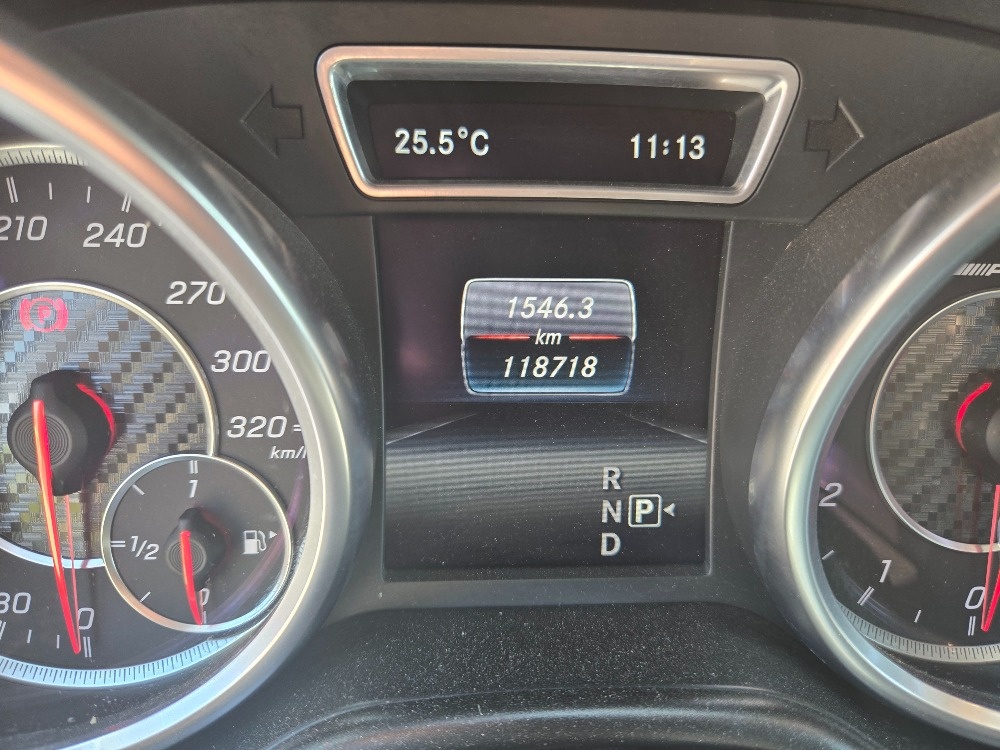 Mercedes Benz AMG GLS 63 - 9