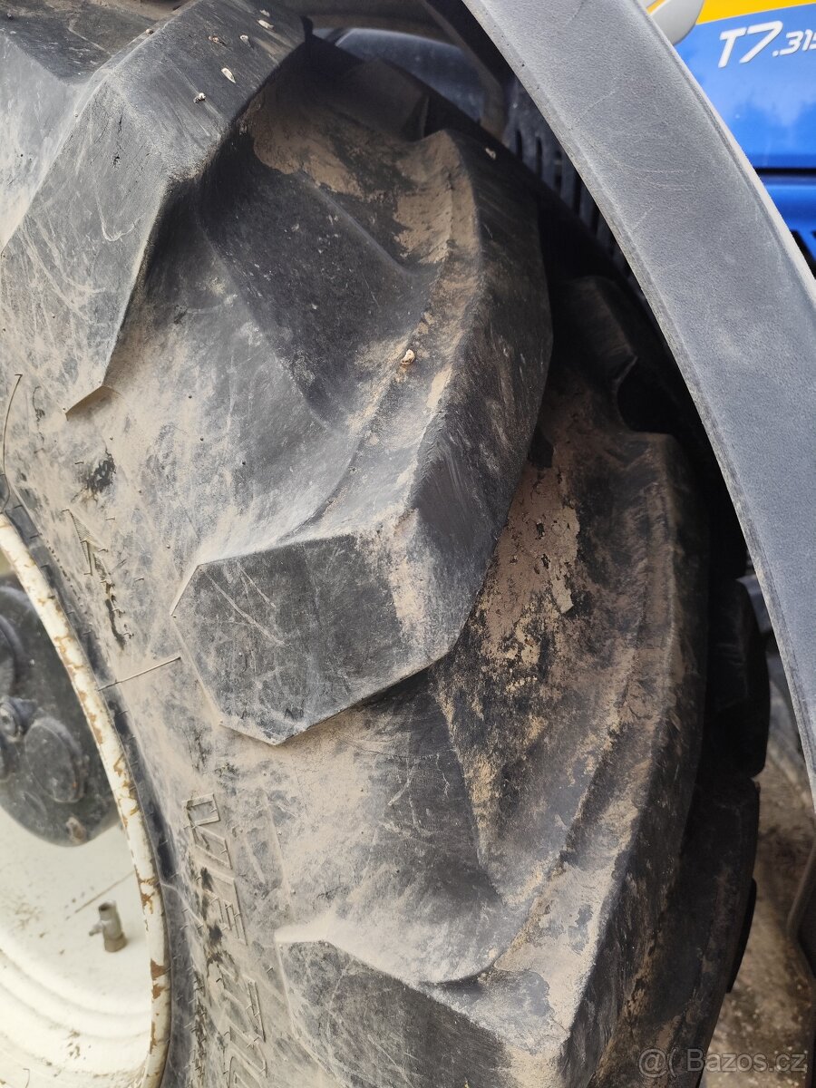 New Holland T7 315HD - 9