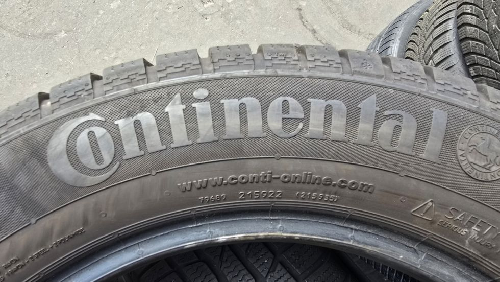 Zimní pneu 205/60/16 Continental - 9