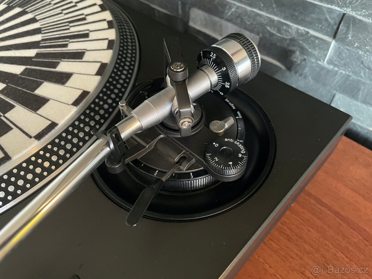 Technics SL 1210 mk5 - 9