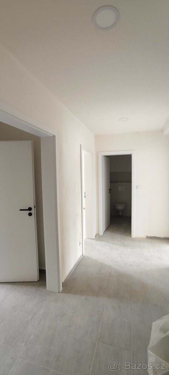 Pronájem bytu 3+kk Vyškov - 9