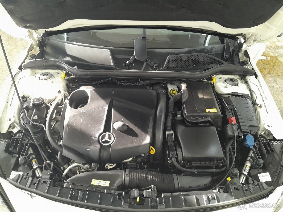 Mercedes-Benz GLA 2,1CDi 4 MATIC - 9
