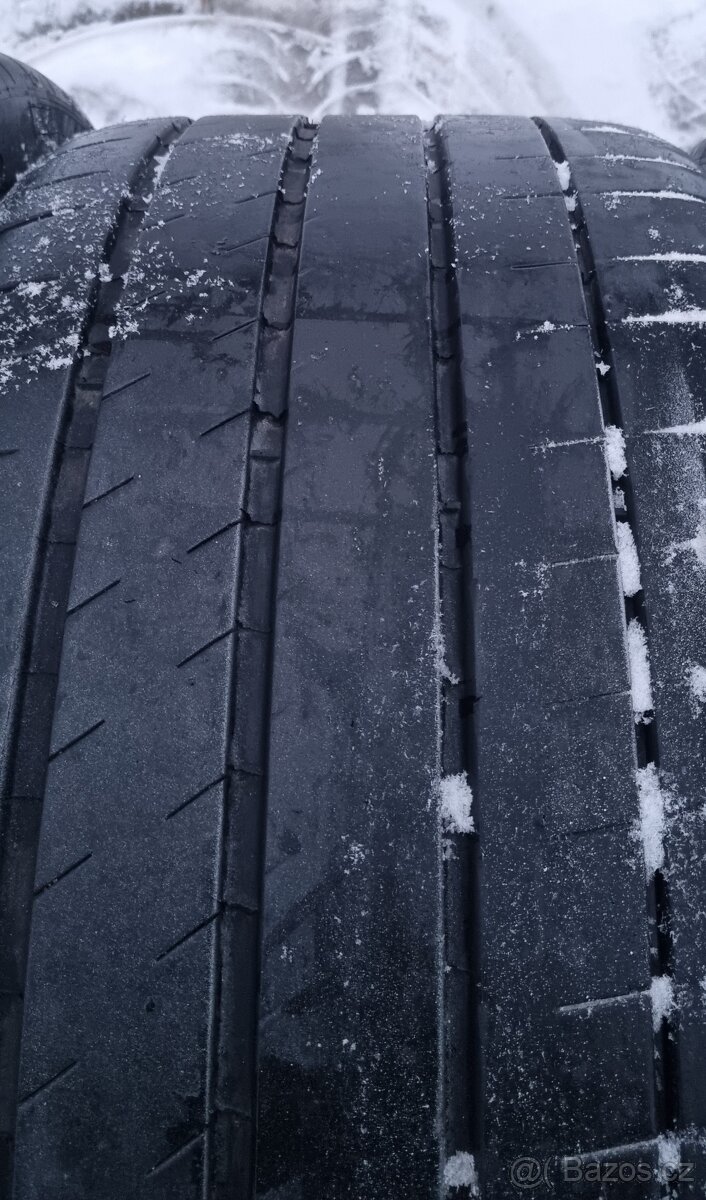 5x112 R21 9,5J ET25 (4G0 601 025 CE) - 9