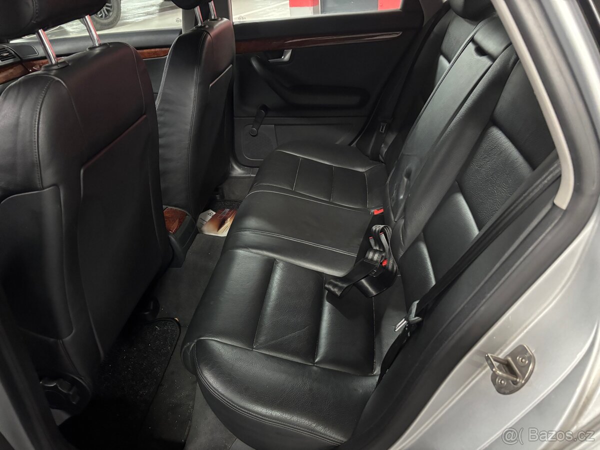 Audi A4 3.0 V6 quattro Automat - 9