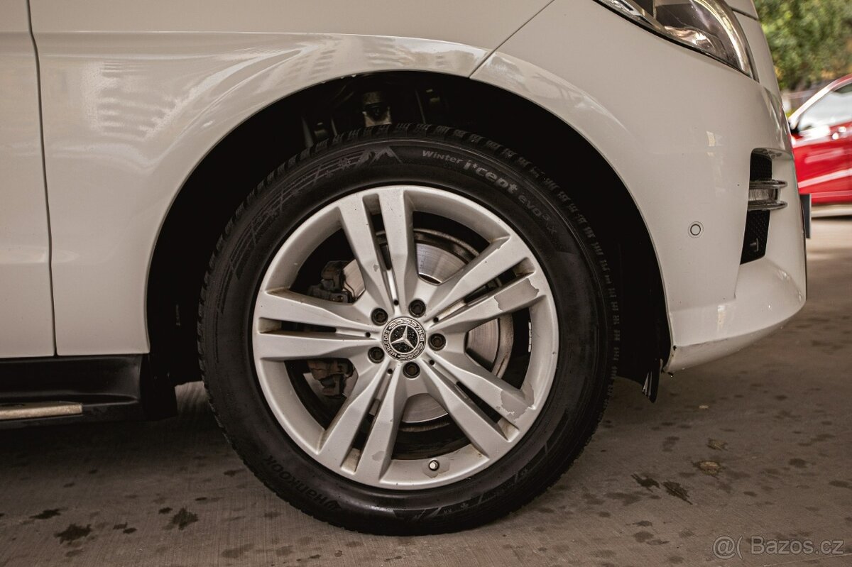 Mercedes-Benz ML 350 BLUETEC 4MATIC AMG - 9