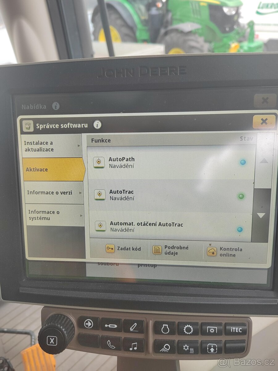 Traktor John Deere 6520R - 9