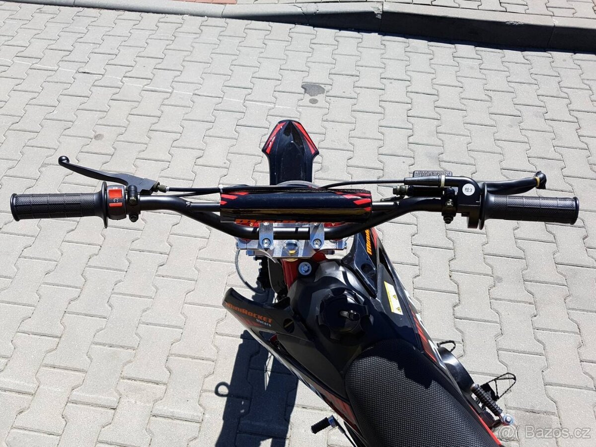 motorka Sky 125ccm 17/14 černá - 9