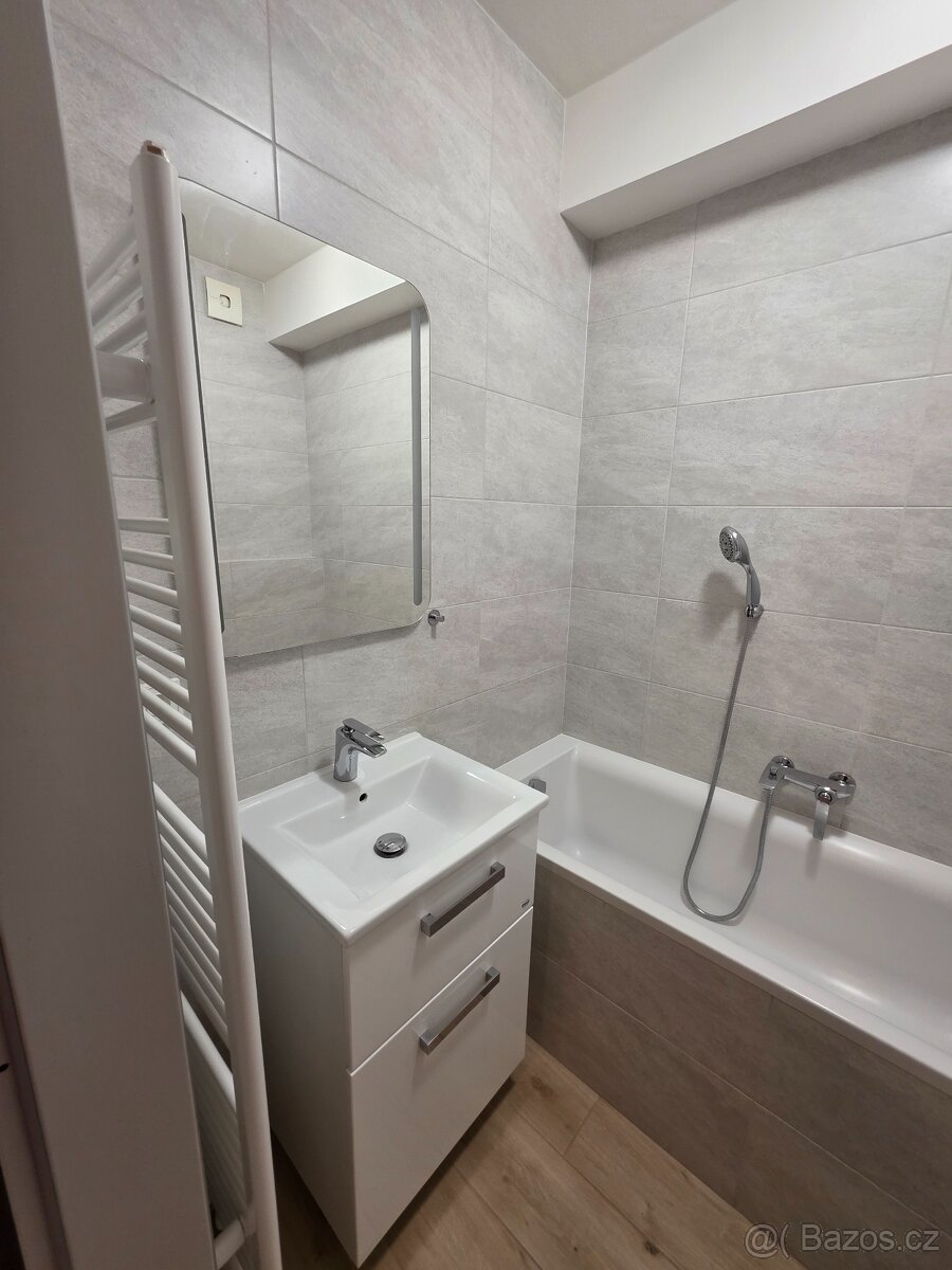 Pronájem bytu 2+kk Litomyšl - 9