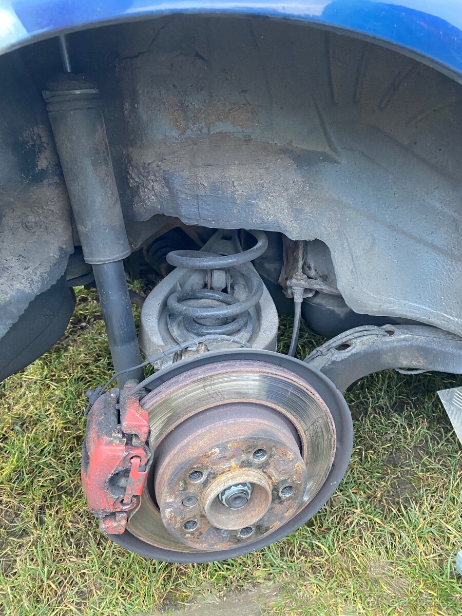 BMW e46 318i veškeré díly - 9