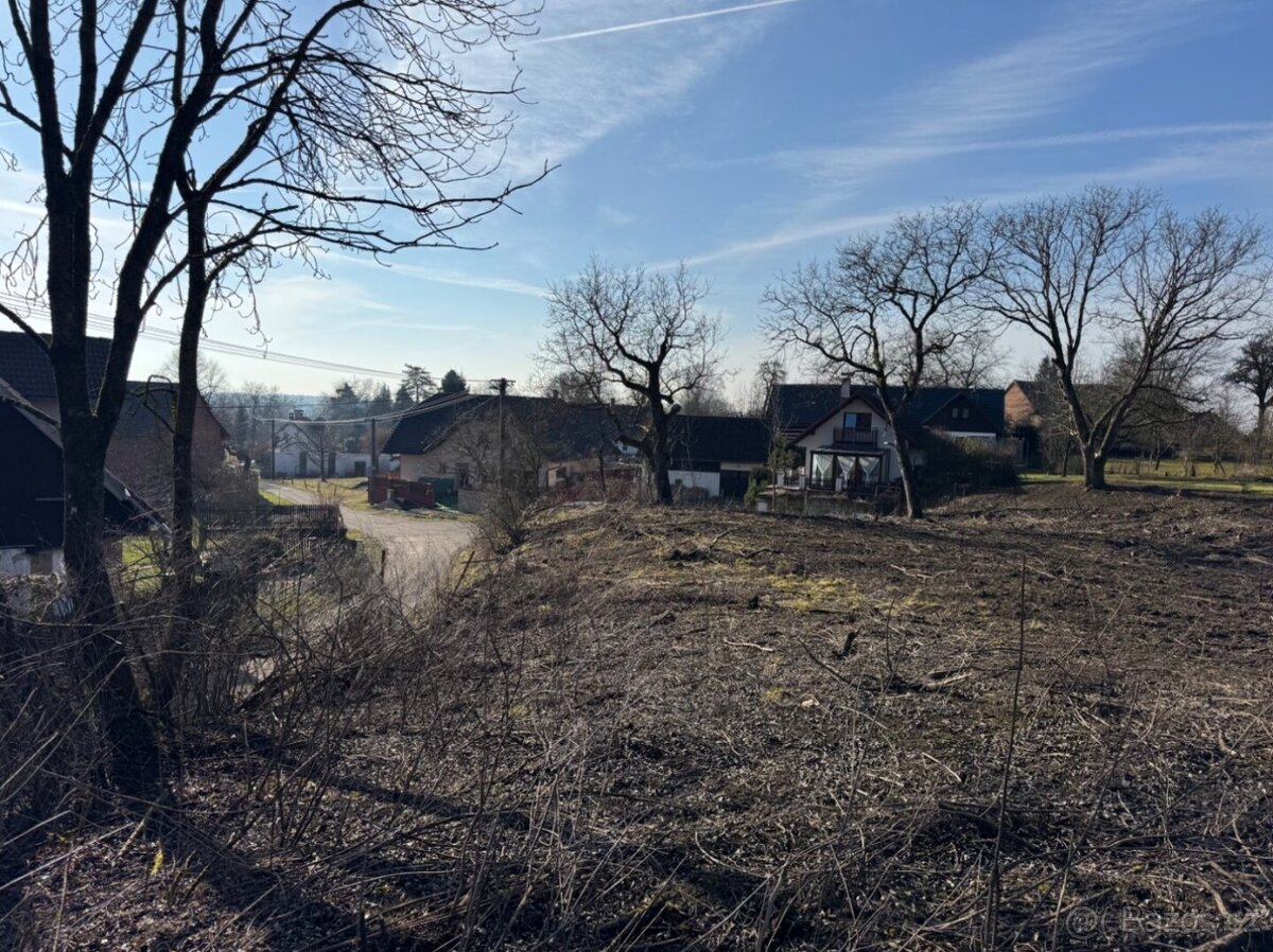 Prodej 5 stavebních pozemků - 5266m2 - 9