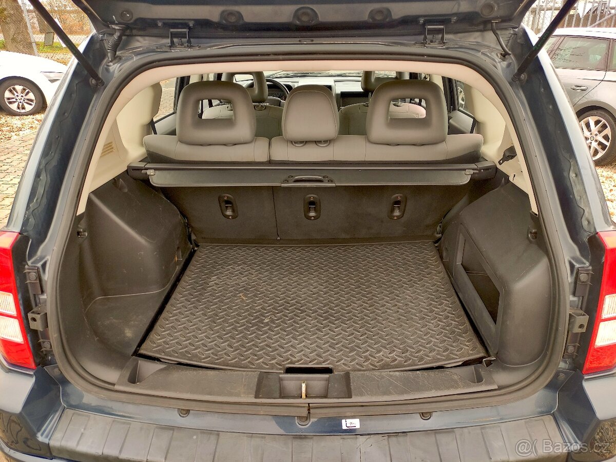 JEEP COMPASS 2.4i VVT 4x4 SPORT,125KW,ALU,ZÁVĚS,MANUÁL - 9