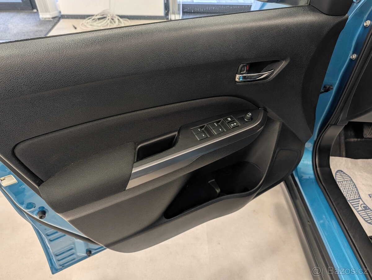 Suzuki Vitara 1,4 i HYBRID ALL GRIP - 9