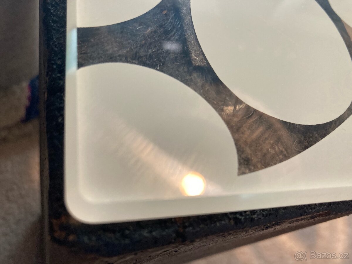 Skleněná deska na stůl - 9