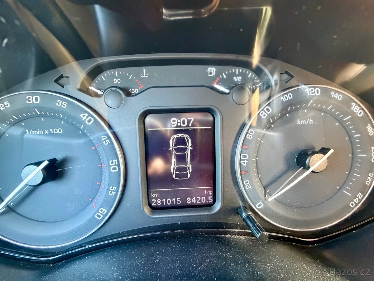 Škoda octavia 1.9 TDi - 9