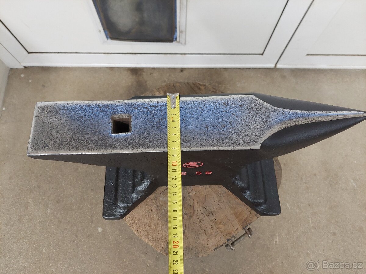 Kovadlina ŠKODA 52kg - 9