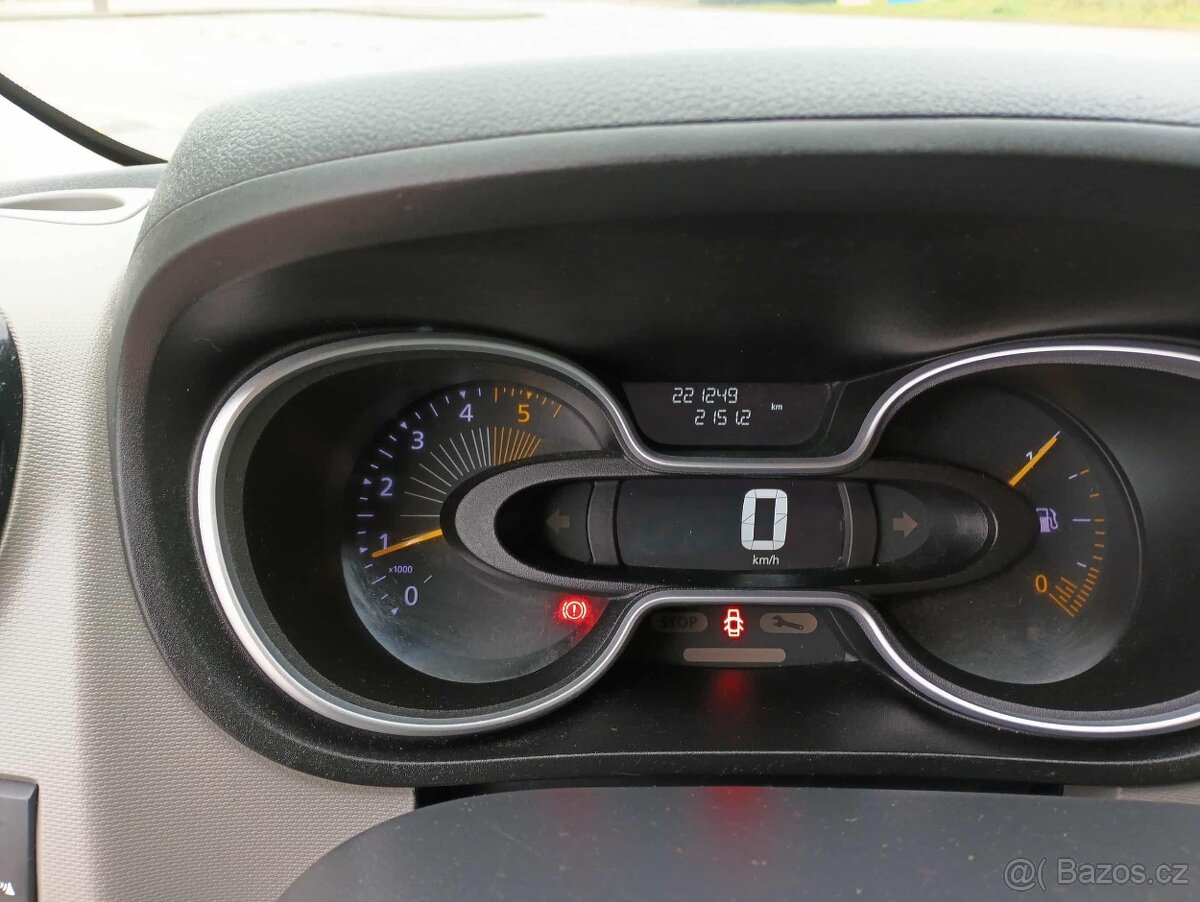 Renault Trafic 1,6 dCi 8míst - 9