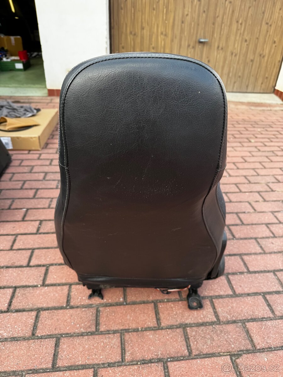 Mazda Mx5 NA Náhradní díly - 9