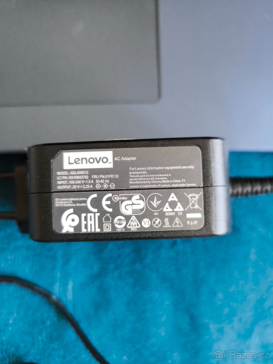 Lenovo IdeaPad 330 - 9