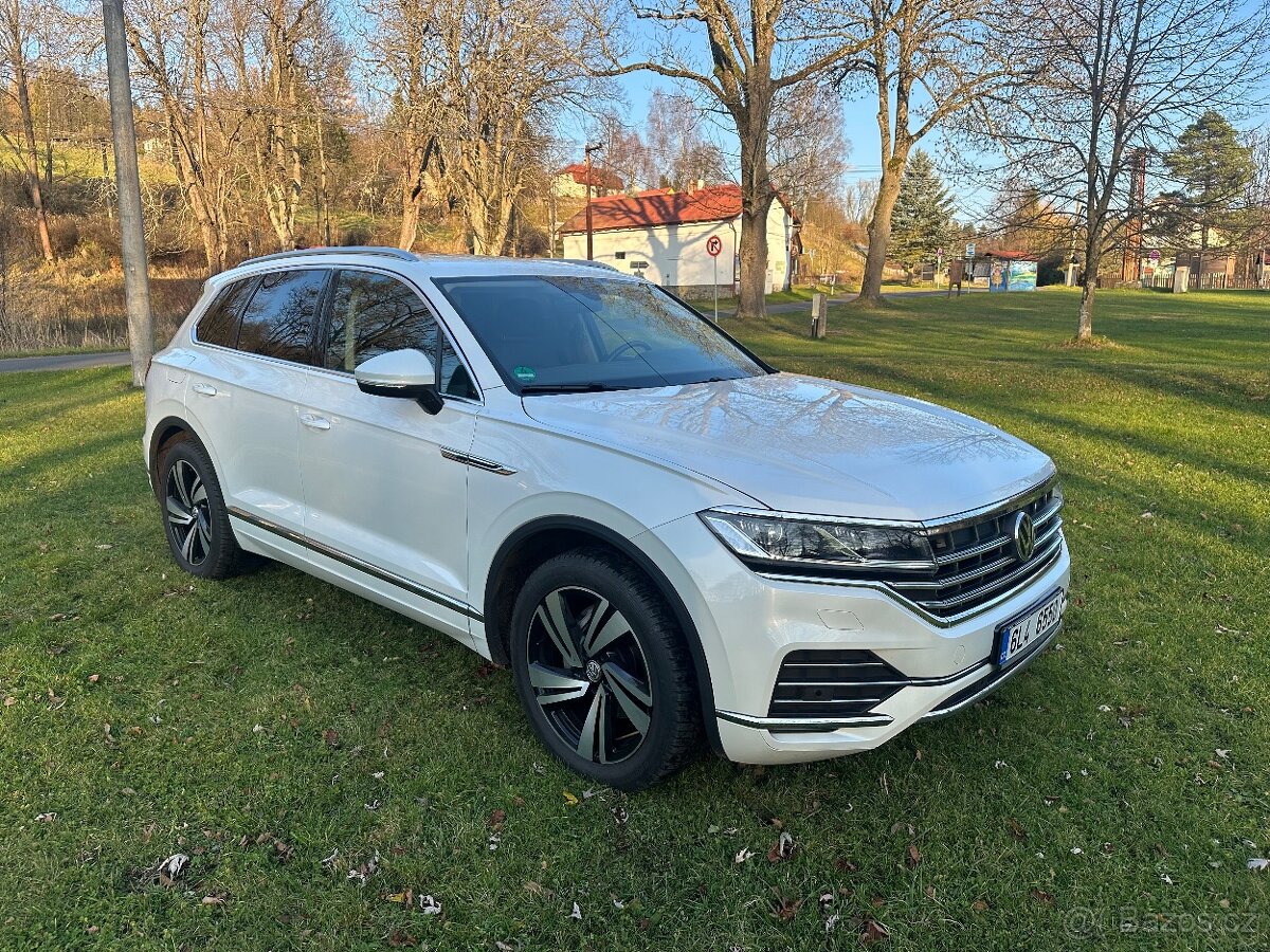 VW Touareg 3,0 Tdi 170 kw TOP STAV - 9