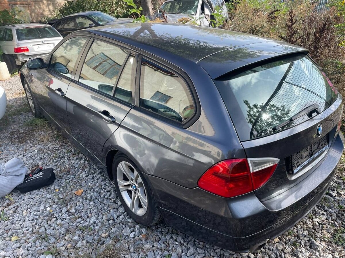 Náhradní díly BMW E91 320d sparkling graphite met. - 9