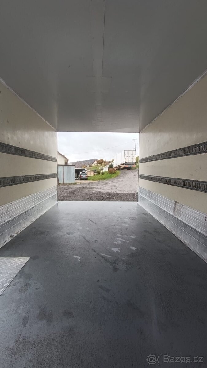 Skladový kontejner / Izotermický kontejner / Izotermická nás - 9