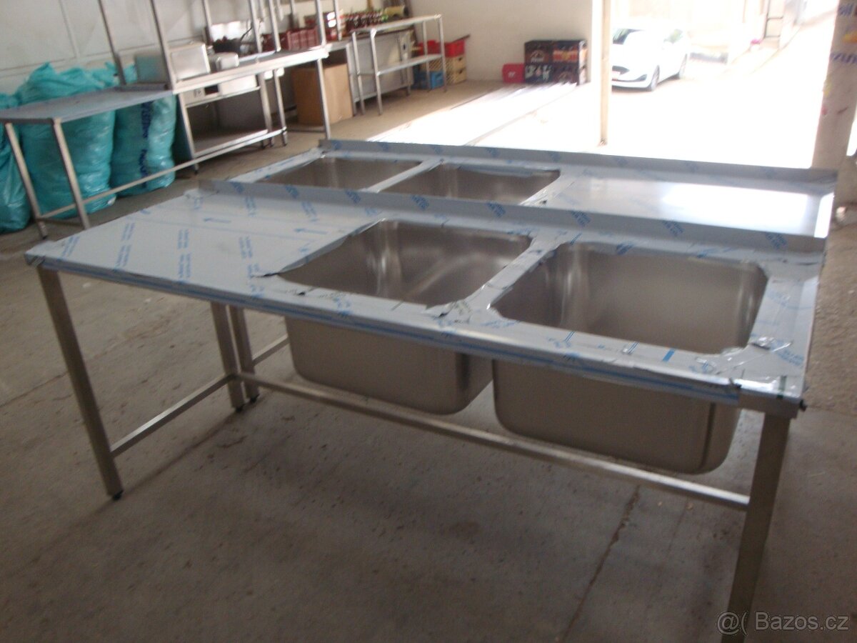 Nerezový stůl - 9