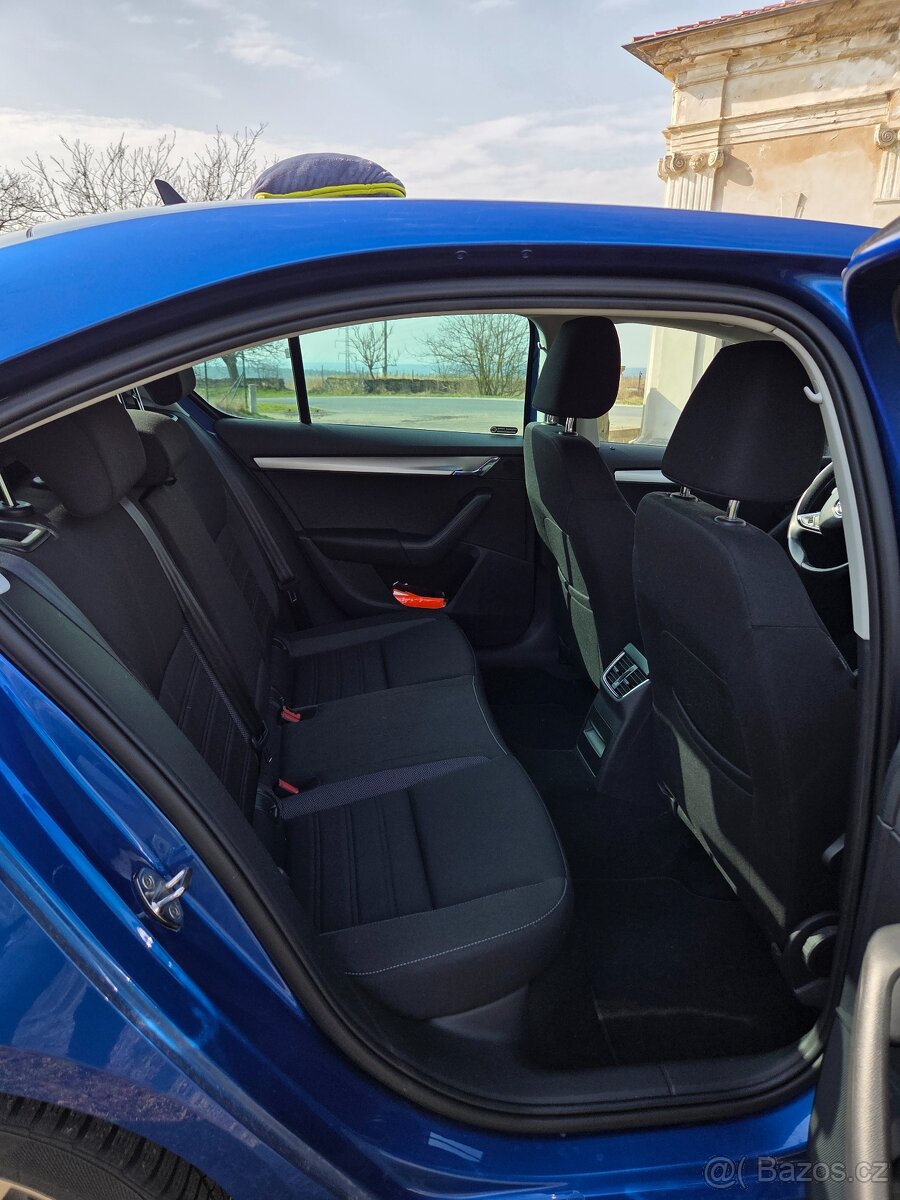 Škoda Octavia 1,5TSI. 2019 - 9