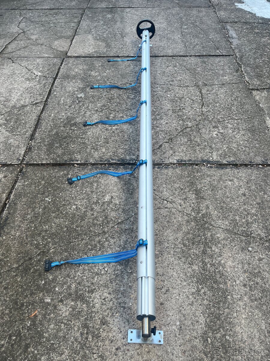 Navijeci tyc na plachtu na bazen - 9