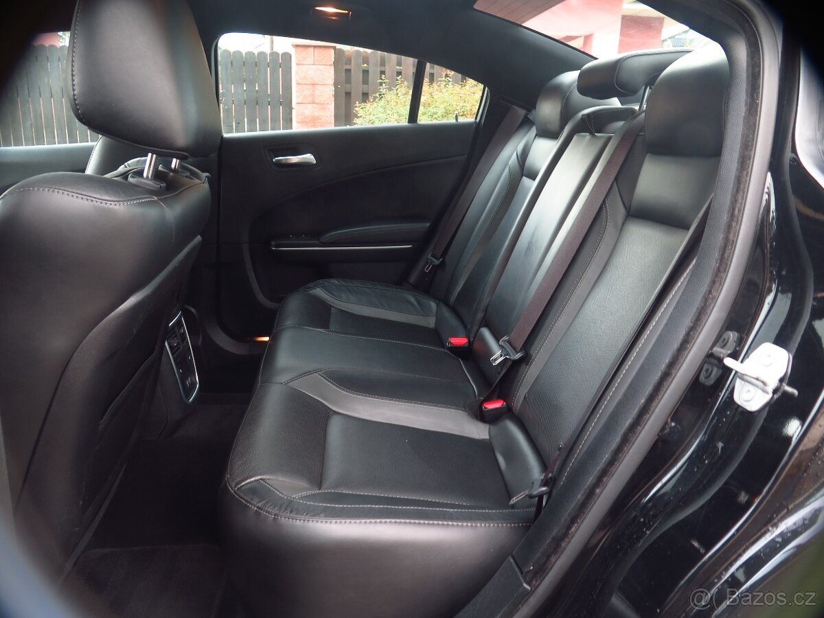 Dodge Charger 3.6 V6 - DPH - SRT vzhled - 9