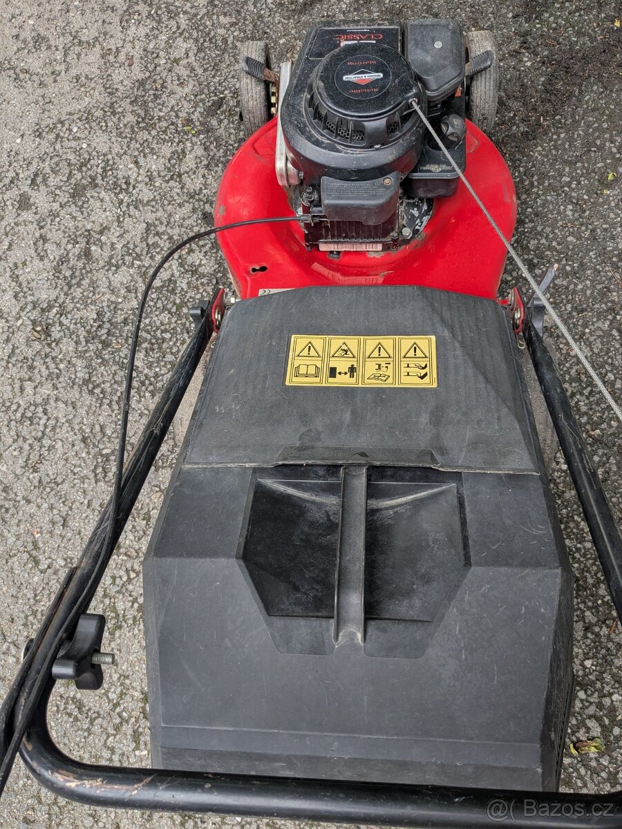 Motorová sekačka Raser , s košem, bez pojezdu. - 9