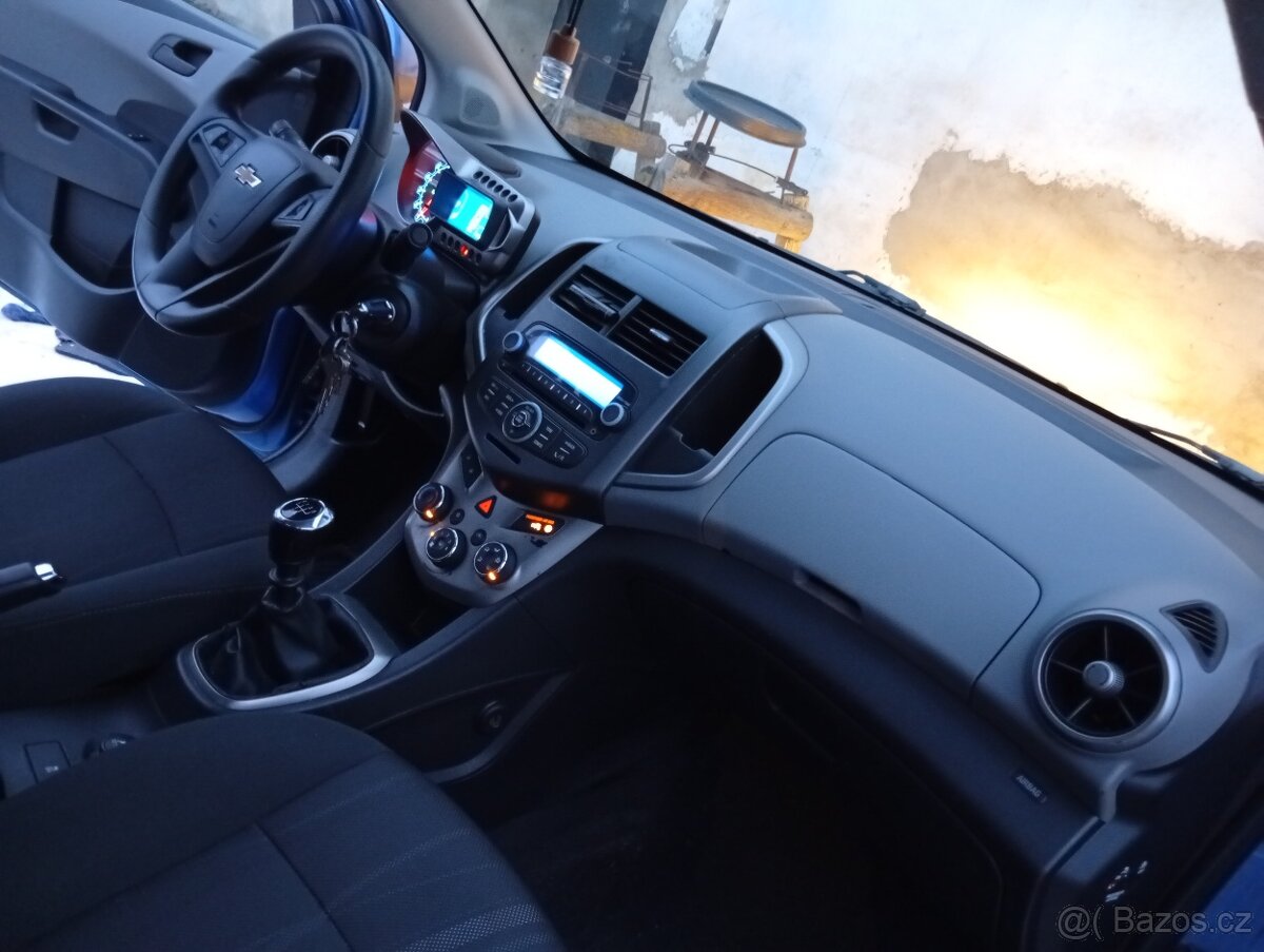 Chevrolet aveo T300 rok 2012 - 9