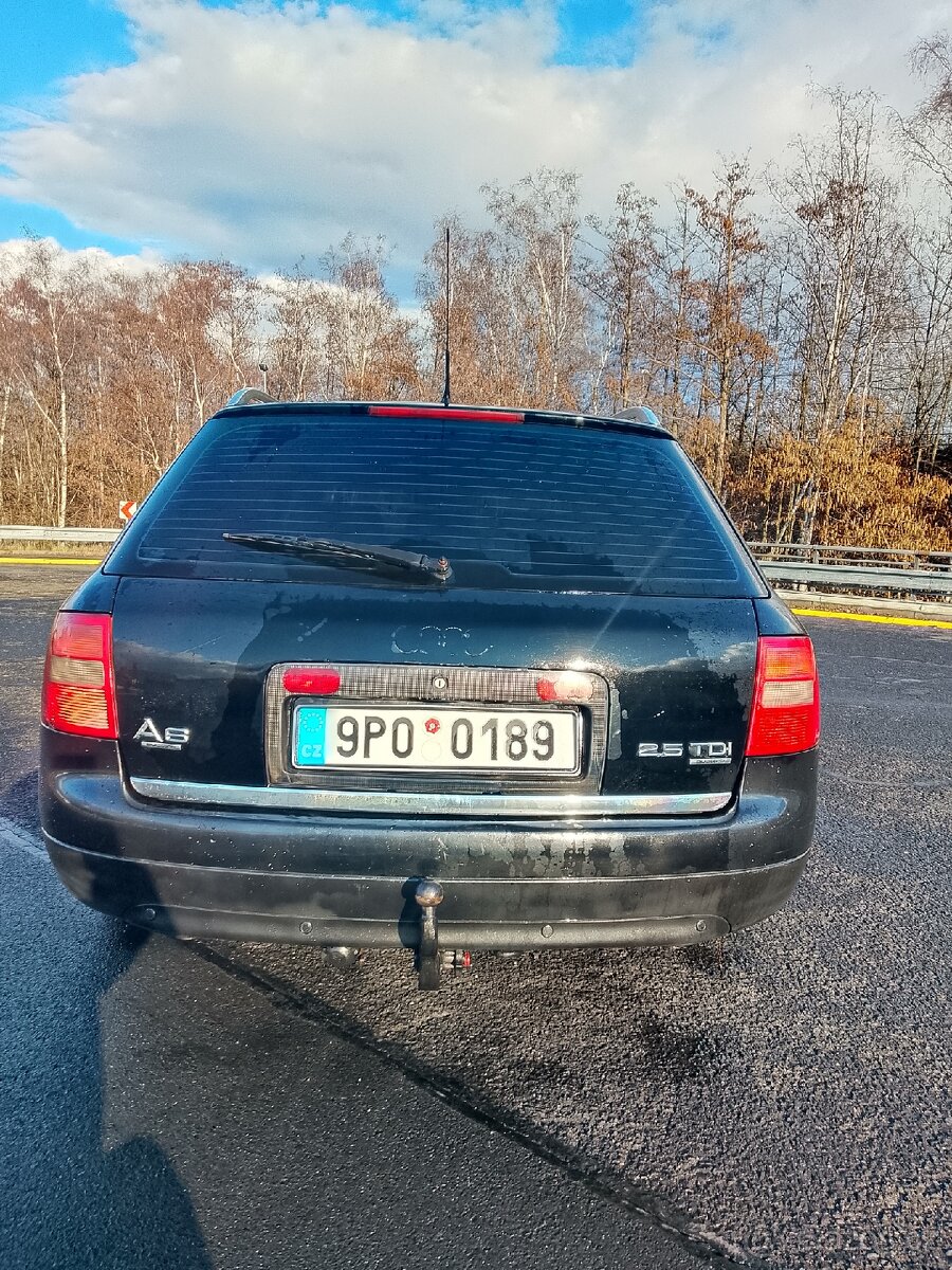 Audi A6 Avant 2.5 TDI quattro, 4x4 - 9