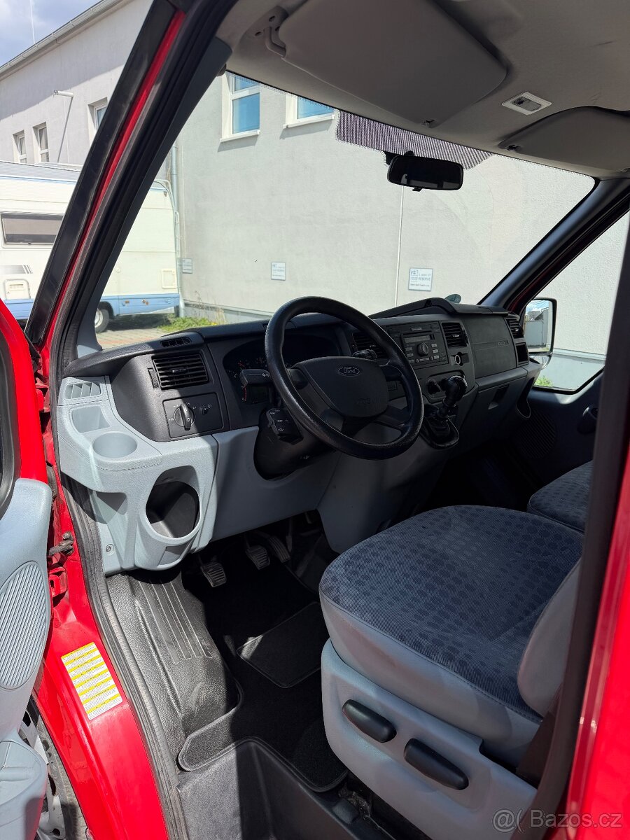 Ford transit 9mist 2012 - 9