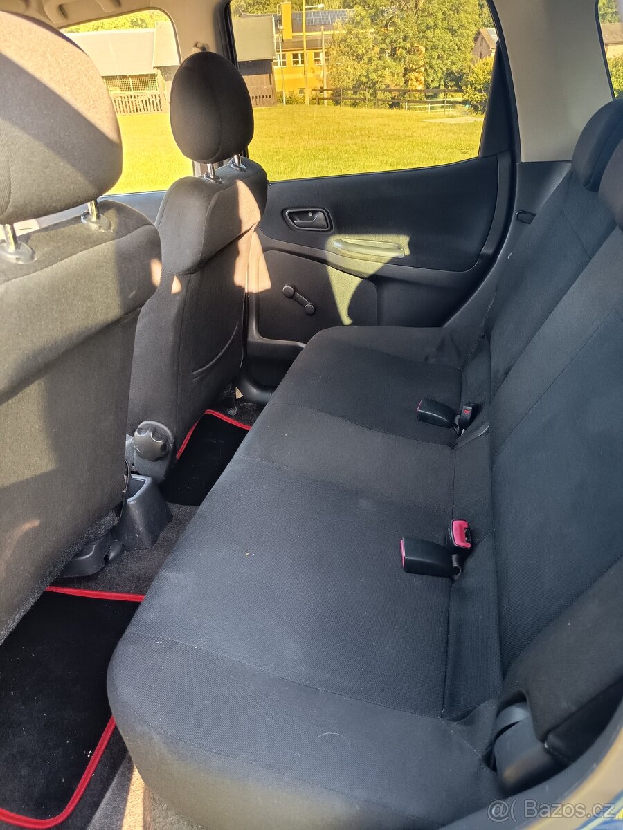 Prodám Suzuki Ignis 1.3 vvt rok 2006 - 9