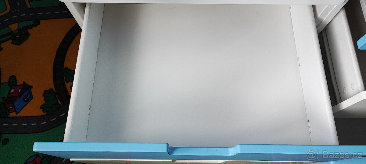 Prodám sestavu skříní Ikea Stuva - 9