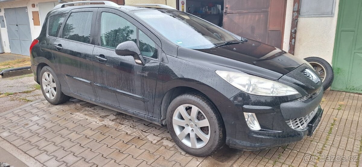 Peugeot 308 SW - 9