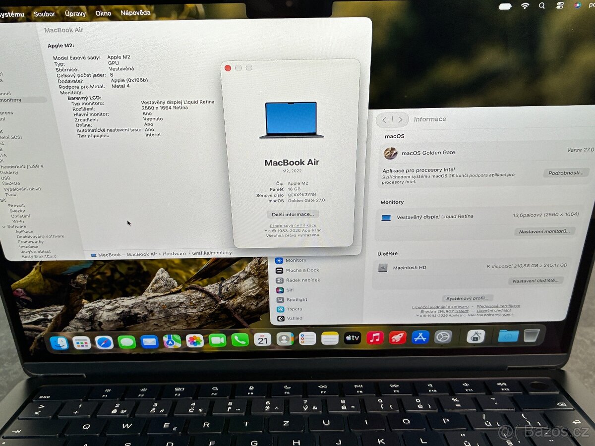 MacBook Air 13'' 2022 / M2 / 16GB / 256GB SSD - 9