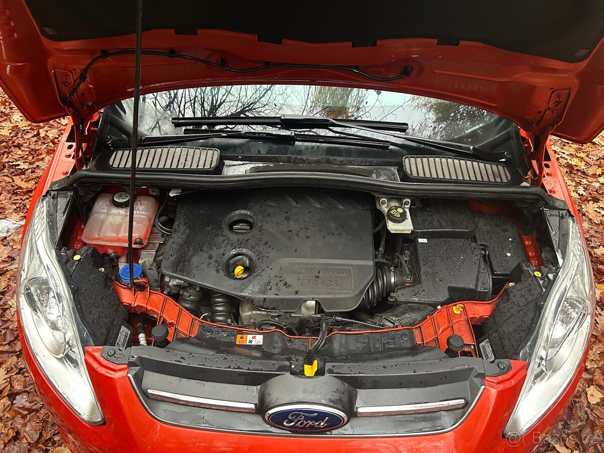Ford C-Max 1.6 tdci 70kW rok 2012 - 9