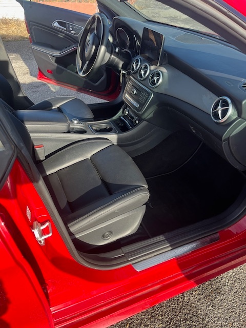 MERCEDES BENZ CLA 250 ROK 2018 - 9