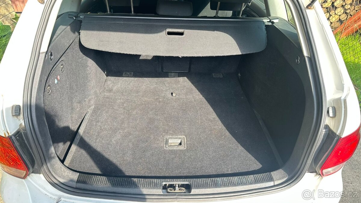 Volkswagen Golf VI Variant 2.0 TDI, automat, 2012 - 9